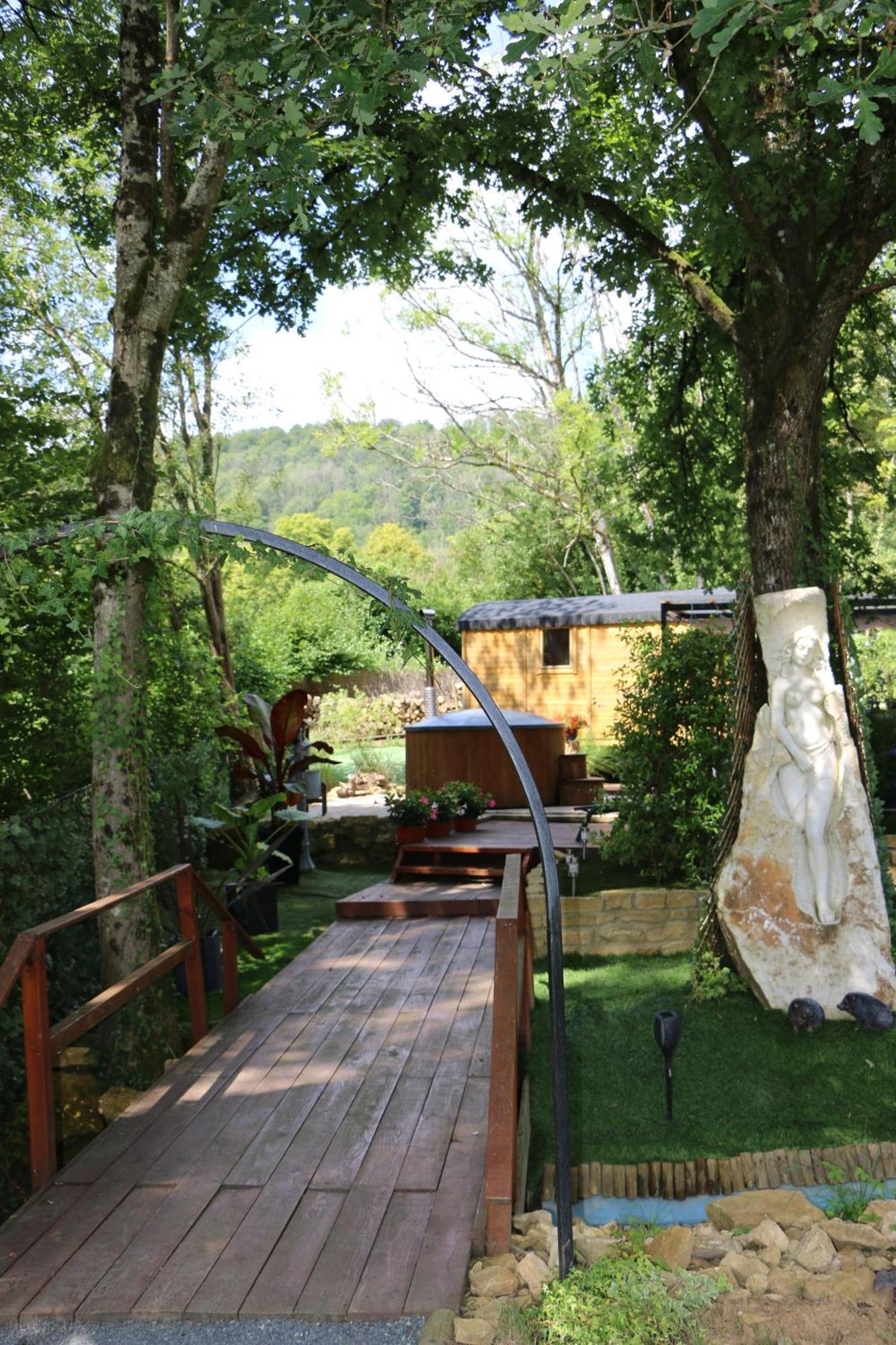 Les Roulottes A Sandie ทิองวิลล์ ภายนอก รูปภาพ